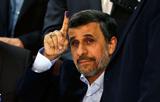 از شجریان و آغاسی تا توپاک و سرنا ویلیامز؛ احمدی‌نژاد عوض شده؟